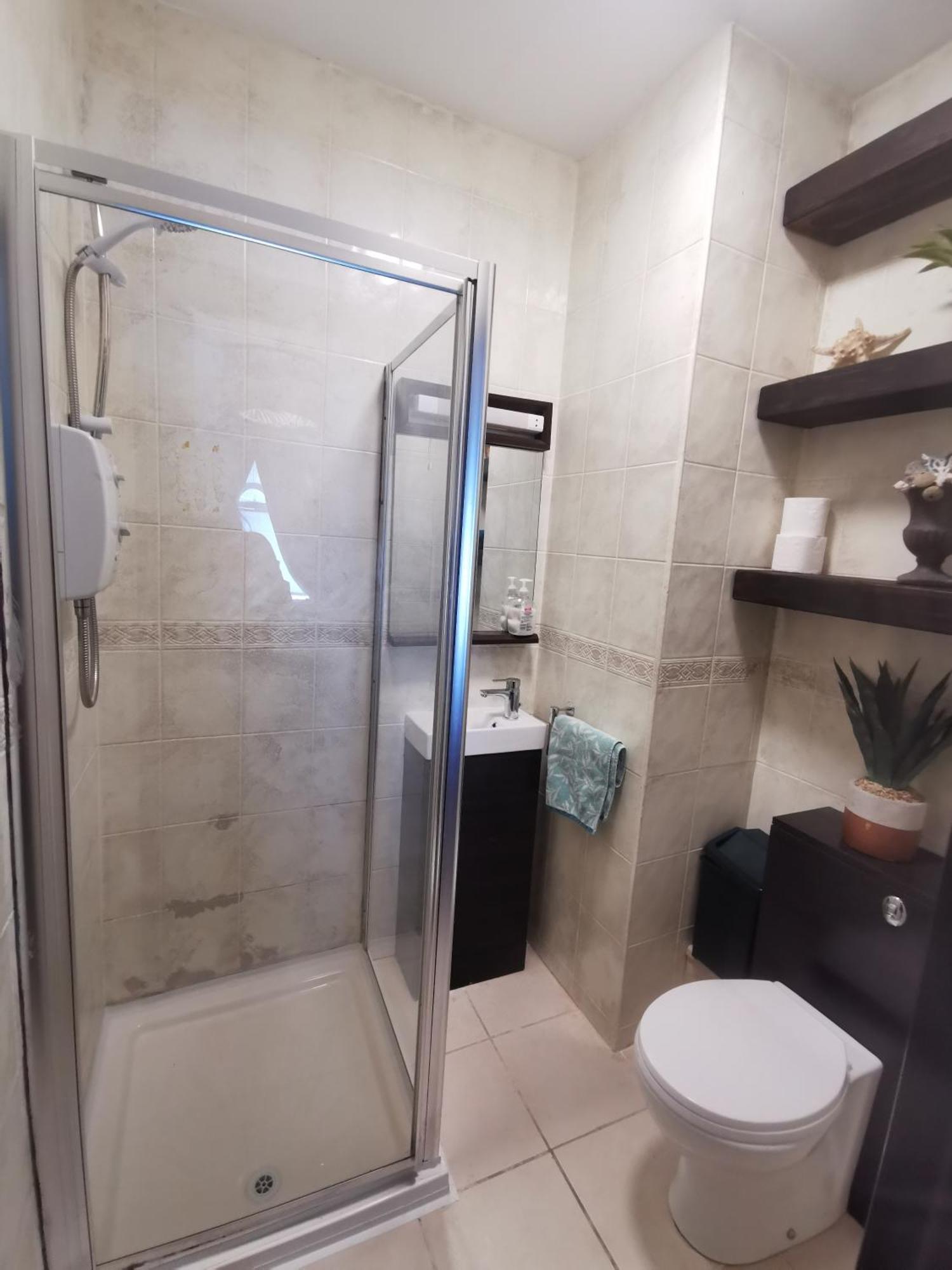 Palm Cove Bundoran Luxurious Sea View Balcony Free Wifi Netflix Sleeps 5 Apartment ภายนอก รูปภาพ