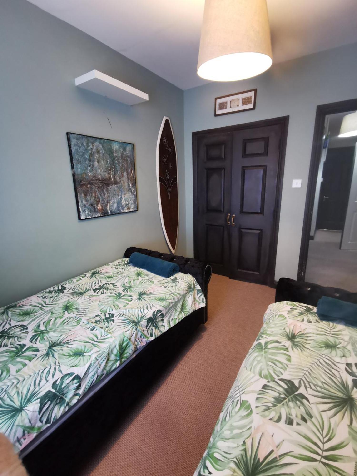 Palm Cove Bundoran Luxurious Sea View Balcony Free Wifi Netflix Sleeps 5 Apartment ภายนอก รูปภาพ
